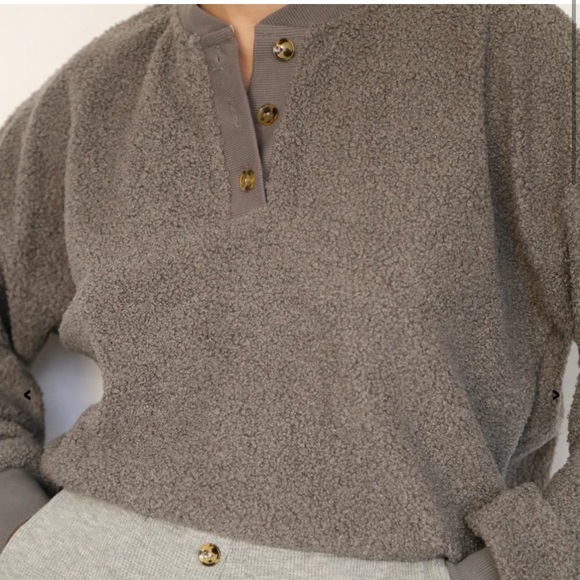 Donni Sherpa Pullover Sweatshirt - Picture 2 of 4